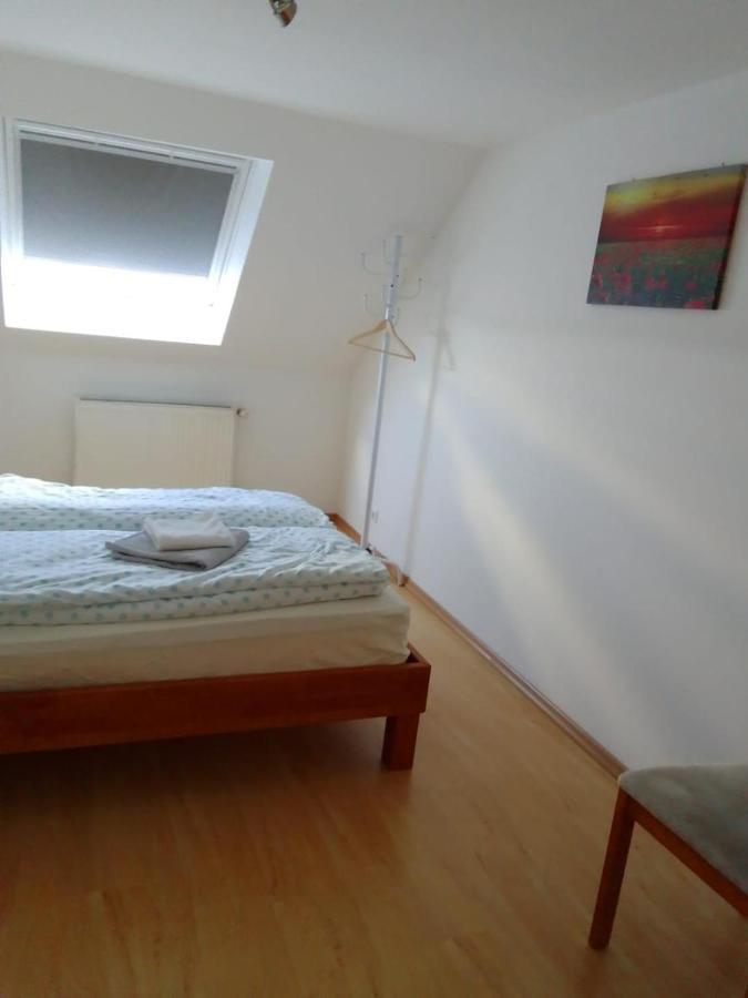 Gaestehaus Gl Ellwangen Esterno foto