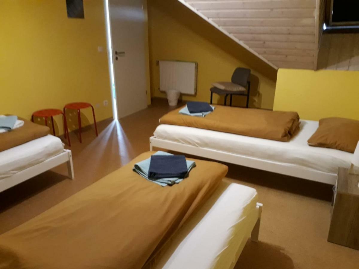 Gaestehaus Gl Ellwangen Esterno foto