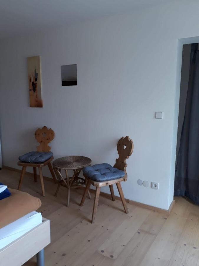 Gaestehaus Gl Ellwangen Esterno foto